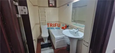Apartament 3 camere de inchiriat zona Centru - foto 14