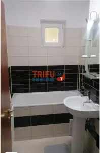 Apartament 3 camere de inchiriat zona Centru - foto 9