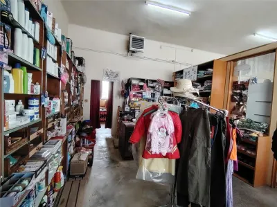 Spatiu comercial in Remetea, str. Alszegi - foto 6