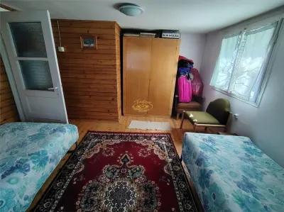 Casa de vacanta (Gheorgheni, str. Szarvas, zona Km 4) - foto 10