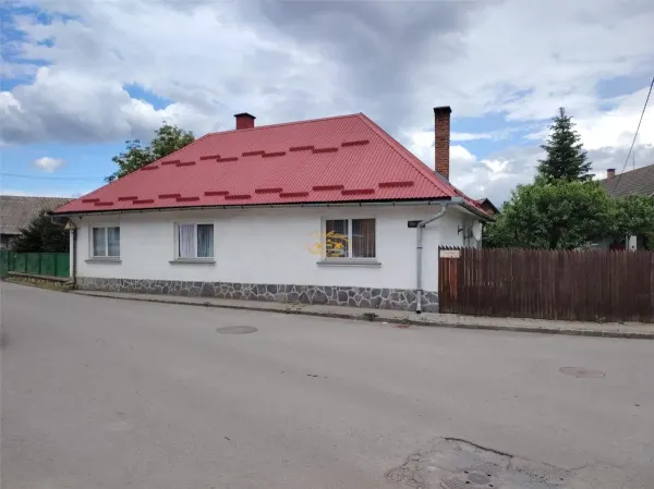 Casă 3 camere Gheorgheni - poza 1