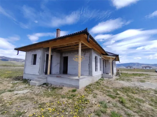 Casă 4 camere Lazarea - poza 3