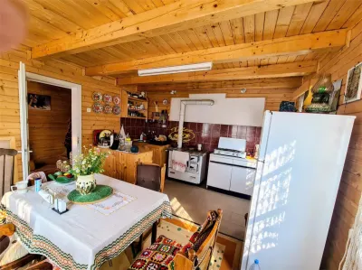 Casa de vacanta (Izvoru Muresului, str. Fazakas) - foto 4