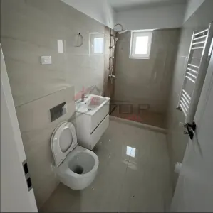 Apartament 2 camere+ loc de parcare- Pacurari Kaufland - foto 9