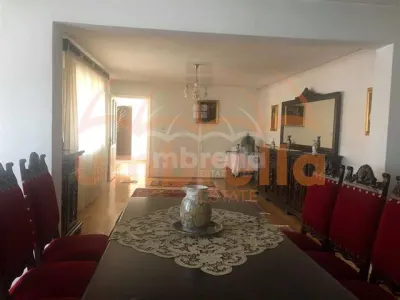 Casa de vanzare - zona centrala str. Paris - foto 12