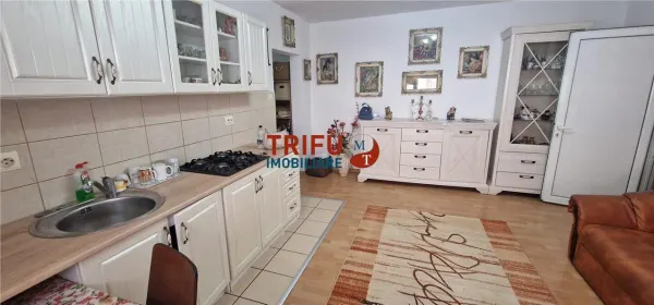 Apartament 3 camere Alba Iulia - poza 2