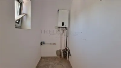 Vila Individuala cu 4 camere | OTOPENI | Canalizare si apa - foto 11