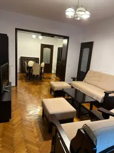 INCHIRIERE APARTAMENT 3 CAMERE UNIVERSITATE - foto 2