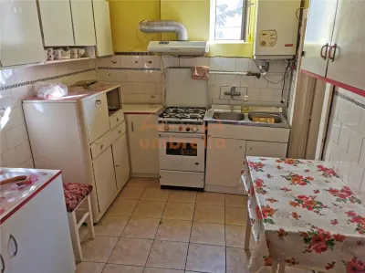 Teren + casa demolabila de vanzare semicentral ! - foto 5