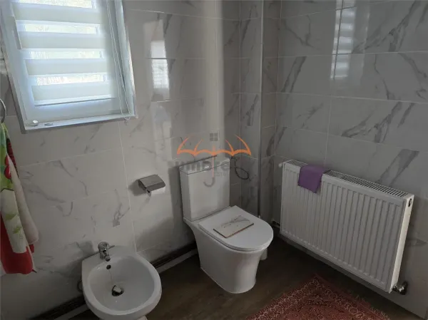 Casă 6 camere Fundatura - poza 17