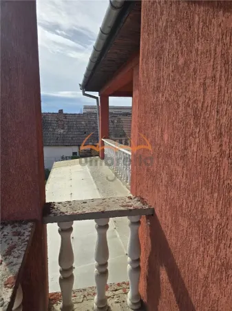 Casă 6 camere Fundatura - poza 5
