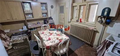 Casă de vânzare cu 4 camere în apropierea Cetății Alba Carolina - foto 12