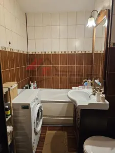 Apartament cu 1 camera decomandat, bloc din 1991 - Pacurari - foto 6