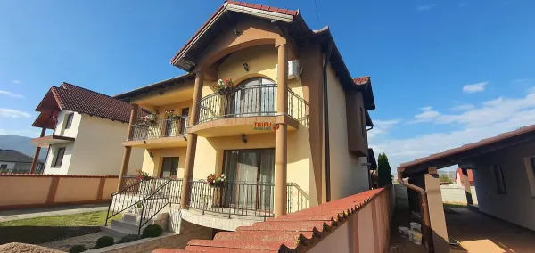 Casă 5 camere Alba Iulia - poza 1