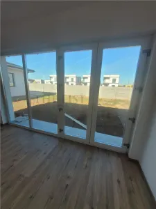 De Vanzare | Casa cu 5 camere | Tunari - foto 1