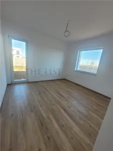 De Vanzare | Casa cu 5 camere | Tunari - foto 6