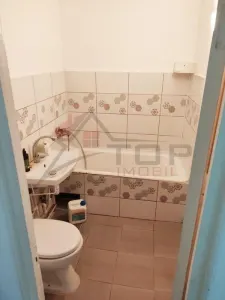 Etaj 1 - Zimbru - Bicaz,  3 camere semidecomandat - foto 8