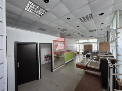 Spatiu Comercial la Doar Cativa Pasi de Promenada - Mamaia Zona Cazino - foto 11