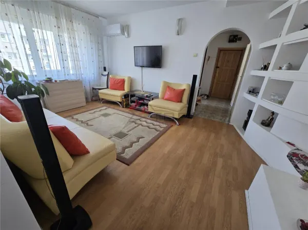 Apartament 3 camere Iași - poza 1
