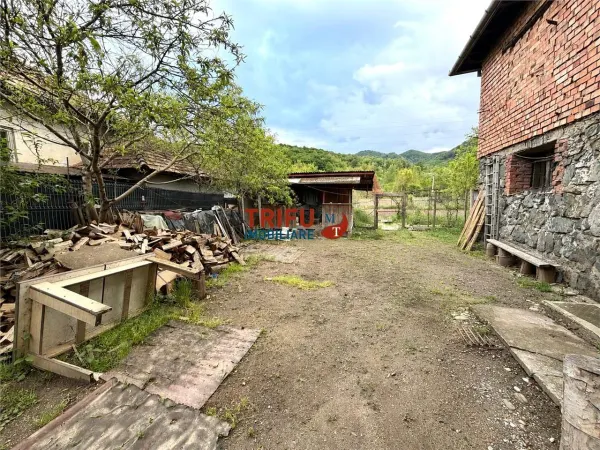 Casă 2 camere Metes - poza 2
