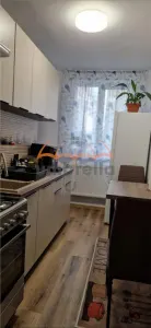 Apartament 3 cam. de vanzare str. Horea - foto 2