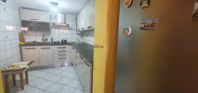 Casa de vanzare la asfalt 8 camer 1720 mp teren Alba Iulia - foto 13