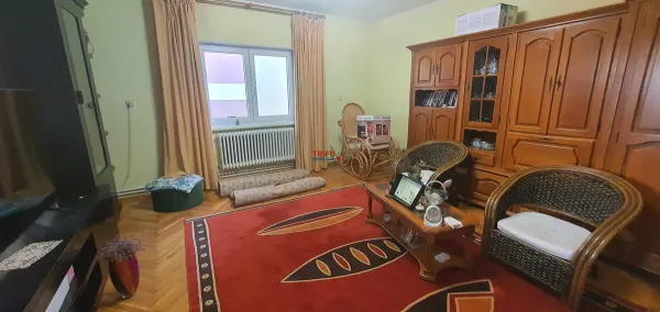 Casă 8 camere Alba Iulia - poza 9