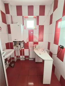 Spatiu Comercial, Zona Centrala, Renovat, Cladire Noua, Moderna - foto 8