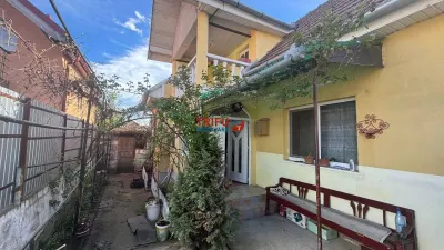 Casa de vanzare cu 2 camere, zona Barabant - foto 1