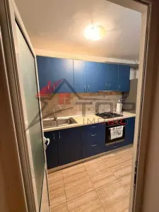 Etaj 1 - Dacia Bicaz, 2 camere decomandat, 65mp, bloc din 91 - foto 3