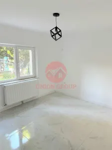 Spatiu Comercial Stradal, cu Vad, Renovat Complet - foto 7