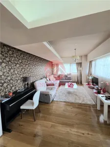 Apartament Superb, pe Malul Marii, zona Faleza Nord - foto 2