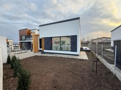 Case 4 Camere - Valea Ursului - foto 2