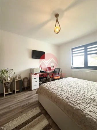 Casă 4 camere Corbu - poza 12