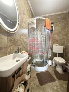 Casa 4 Camere cu Teren in Proprietate la Corbu - foto 13
