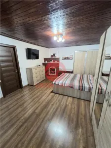 Vila 3 Nivele cu Spatiu Comercial Str. Cuza Voda - foto 9