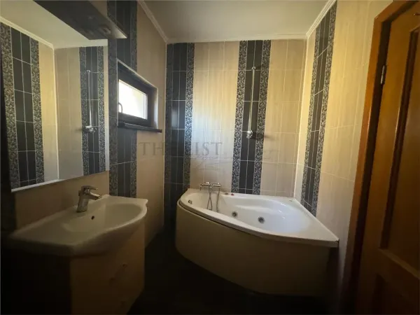 Casă 10 camere București - poza 11