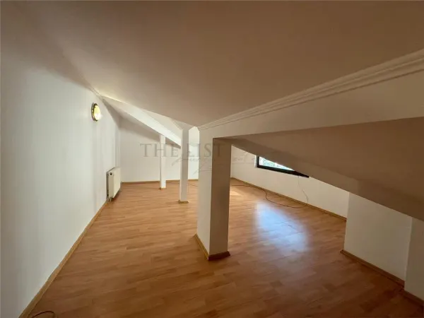 Casă 10 camere București - poza 12
