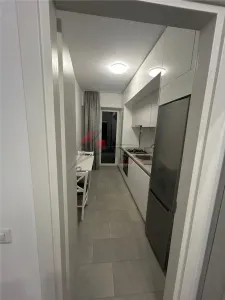 Apartament nou, Podu ros, 1 camera decomandat, 41mp, mobilat si utilat, loc de parcare - foto 4