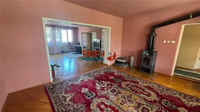 Casa  de vanzare zona ultracentrala ideala pentru transformare in pensiune - foto 16