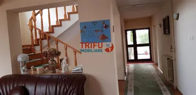 Casa  de vanzare zona ultracentrala ideala pentru transformare in pensiune - foto 23