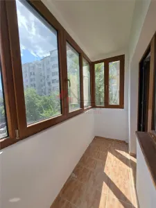 Zimbru - Tigarete, 3 camere decomandat 81mp, bloc din 91 - foto 7