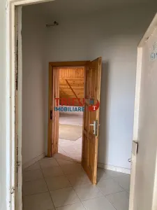 Apartament 4 camere cu scara interioara de vanzare zona Centru - foto 9