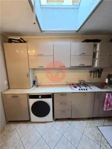 Apartament 4 Camere in Vila, Curte si Intrare Separata, Zona Andrei Saguna - foto 10