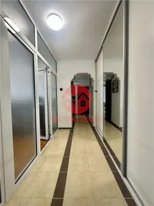 Apartamente 3 Camere Decomandat, Etaj 2, Zona KM 5 - foto 13