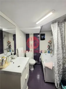 Apartament Spatios, 3 Camere, Decomandat, Demisol, Zona Primo - foto 22