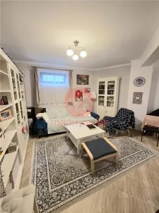 Apartament Spatios, 3 Camere, Decomandat, Demisol, Zona Primo - foto 4