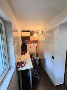 Apartament 3 Camere, Spatios, Parter, Zona Far - foto 22