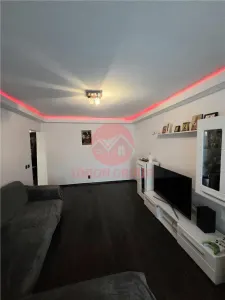 Apartament 3 Camere, Spatios, Parter, Zona Far - foto 4