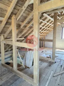 Casa la Cheie, 4 Camere Decomandat, Lumina - foto 16